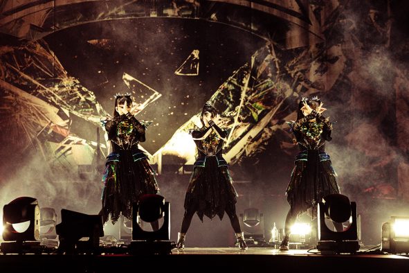 【ライブレポート】BABYMETAL、ロサンゼルス・Intuit Domeで日本人グループ史上初の単独公演をSOLD OUTで完遂