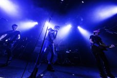 【ライブレポート】ザ・クロマニヨンズの全国ツアーが開幕！「鹿児島、初日最高だー！」（甲本ヒロト）