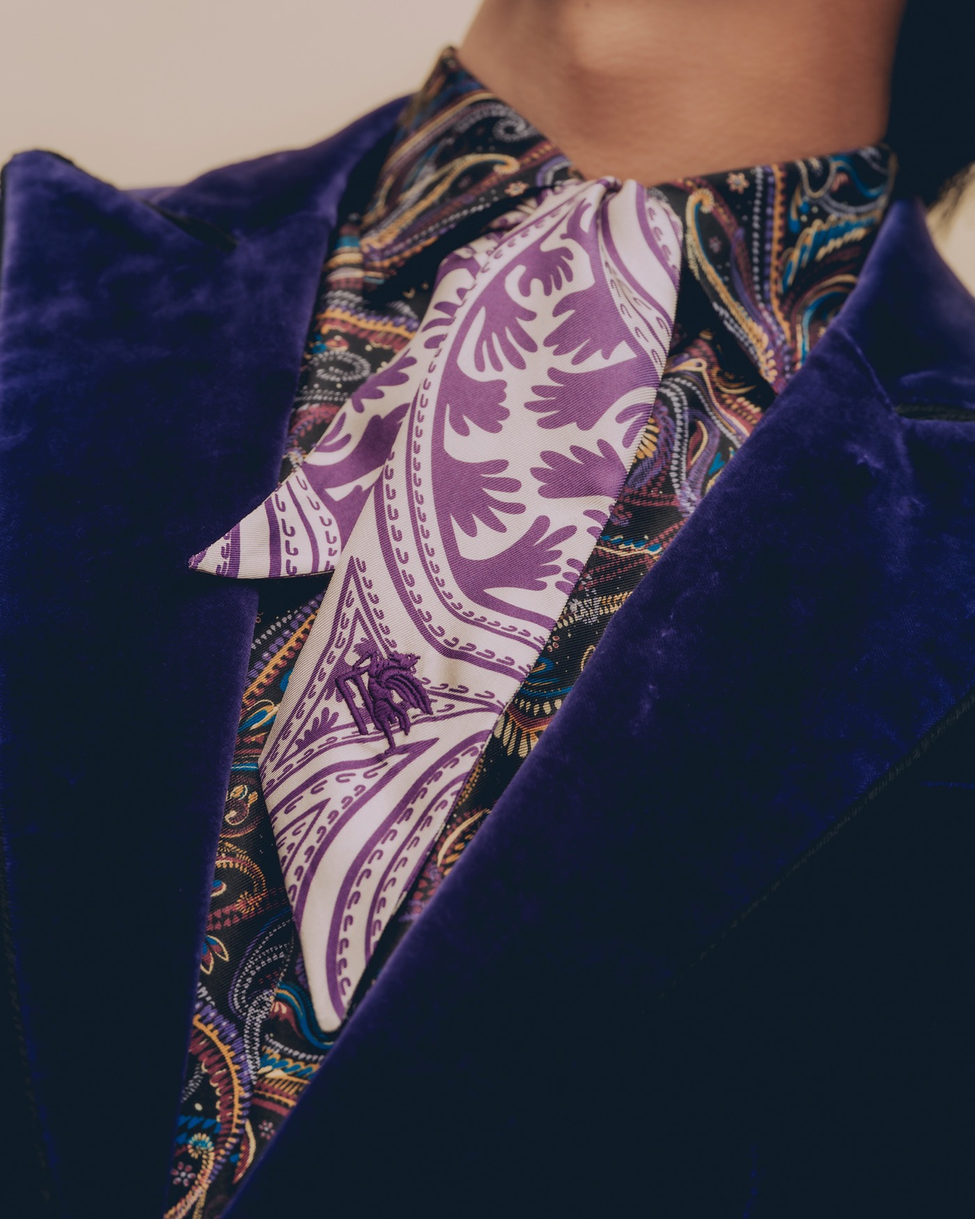 King & Prince髙橋海人、物語の1ページを紡ぐようなエトロ新ビジュアル公開 - 画像一覧（1/5）