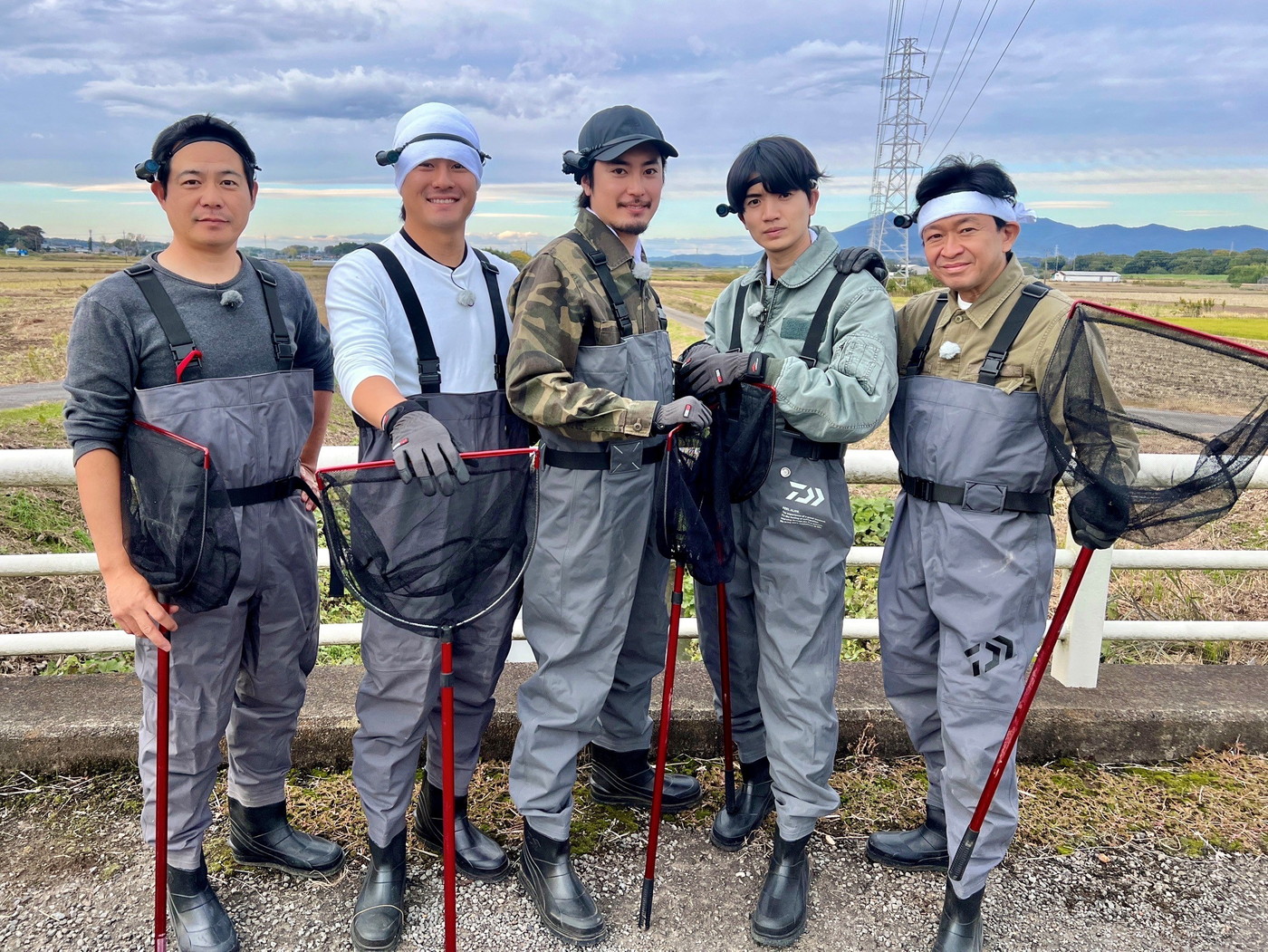 間宮祥太朗『鉄腕DASH』に念願の初参戦。“爆食プレデター”の捕獲に挑むもまさかの緊急事態が！「今回は特にシビれる回」（城島茂）