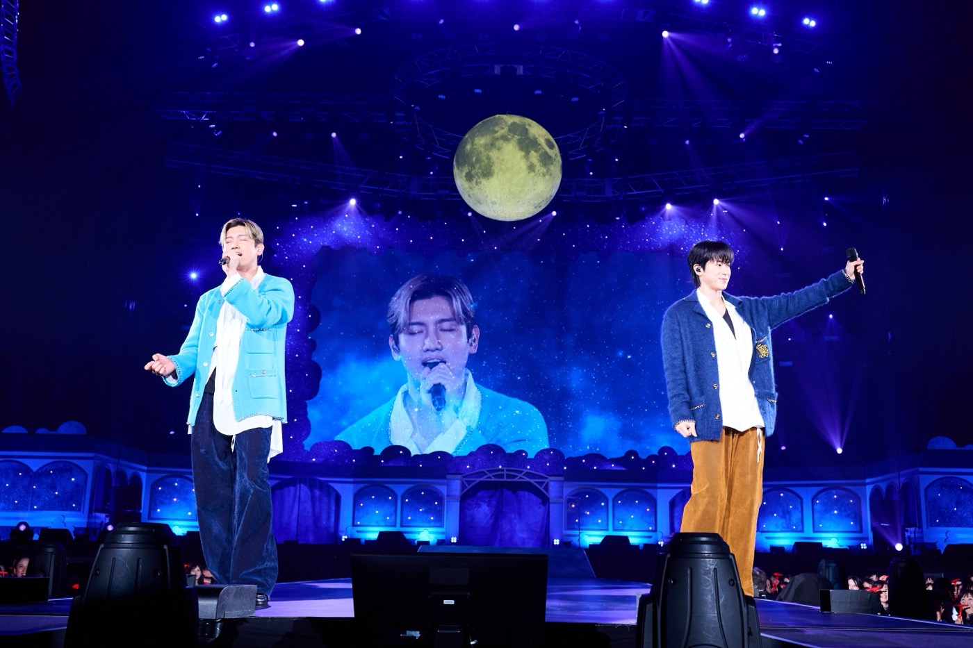 東方神起、海外アーティスト史上最多となる3度目の日産スタジアム公演開催をサプライズ発表