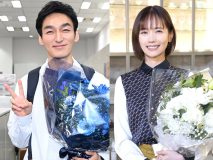 ドラマ『終幕のロンド』がついに最終回！主演の草彅剛、中村ゆりが笑顔でクランクアップ