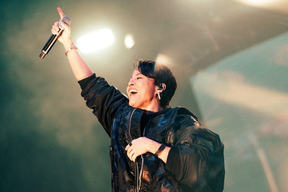 【ライブレポート】西川貴教×T.M.Revolution初の対バンライブ『Exciting Match Takanori Nishikawa vs T.M.Revolution in Hong Kong』開催