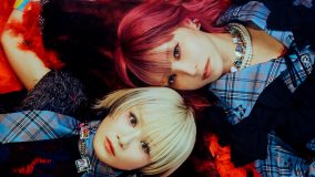 Reol×LiSA初コラボレーション楽曲「DEAD CENTER」MVが本日プレミア公開！ふたりが出演するインスタライブも実施