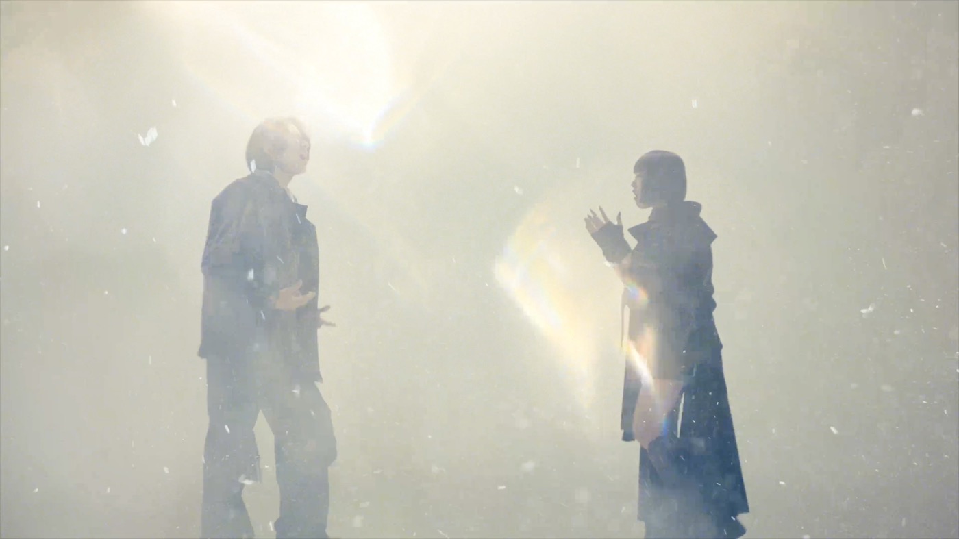 川上洋平[Alexandros]×SennaRin、映画『機動戦士ガンダム 閃光のハサウェイ』挿入歌「ENDROLL」MV公開