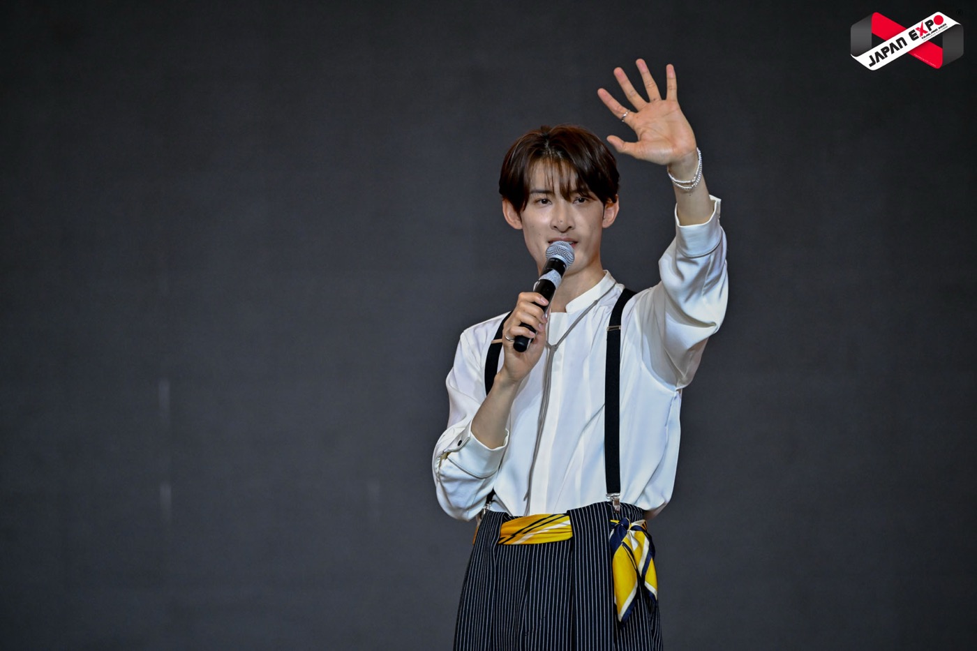 【レポート】Snow Man向井康二『Dating Game』で受賞！亀梨が授賞式にサプライズ登場