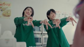 櫻井翔・相葉雅紀・天海祐希がギャルピース!?セブン-イレブン新CMの放送スタートに合わせて出演陣インタビューも到着