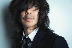 宮本浩次「風と私の物語」のMV公開！Adoへの書き下ろし楽曲をセルフカバー