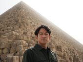 岡田准一『世界ふしぎ発見！』ミステリーハンターとしてエジプトへ！「世界的なニュースになっちゃうかもしれない」 - 画像一覧（1/6）