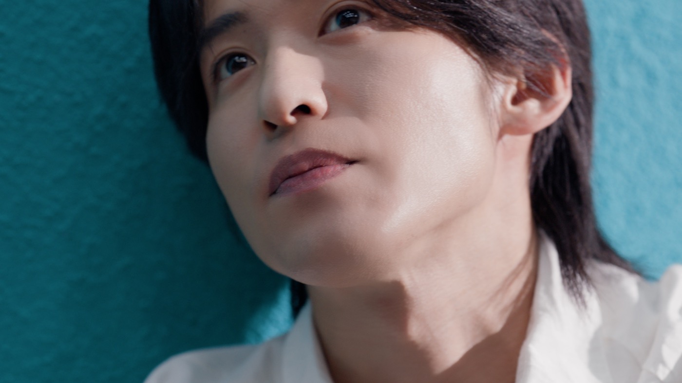 目黒蓮（Snow Man）が“新しくなること’’への素直な思いを語る「新・晴れ風」特別ムービー『新しくなる』篇が全国5都市の屋外広告にて先行上映