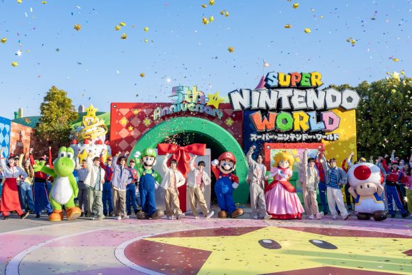 【レポート】なにわ男子が『スーパー・ニンテンドー・ワールド』5周年をお祝い！「なんと、なにわ男子もデビューして5周年なんですよ」