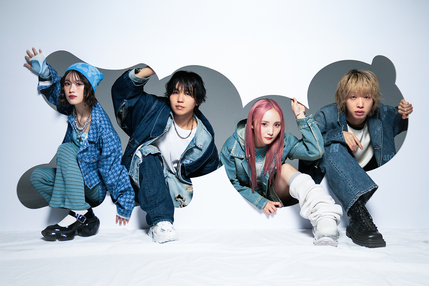 Aooo、2ndアルバム『Rooom』のリリースを発表！新曲「クエスチョン」の先行配信も決定