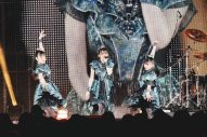 【ライブレポート】BABYMETAL、日本凱旋ライブハウス公演が大盛況！METALVERSEはまさかのバンド編成で登場 - 画像一覧（3/10）