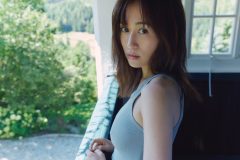 前田敦子ラスト写真集“過去最大露出”の舞台裏が明らかに。さらに未公開カット解禁「中途半端なことはしない」