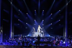 【ライブレポート】『YOSHIKI CLASSICAL 2026 覚醒前夜』開催！「長い序章が終わり、ようやく扉が開いたと感じています」