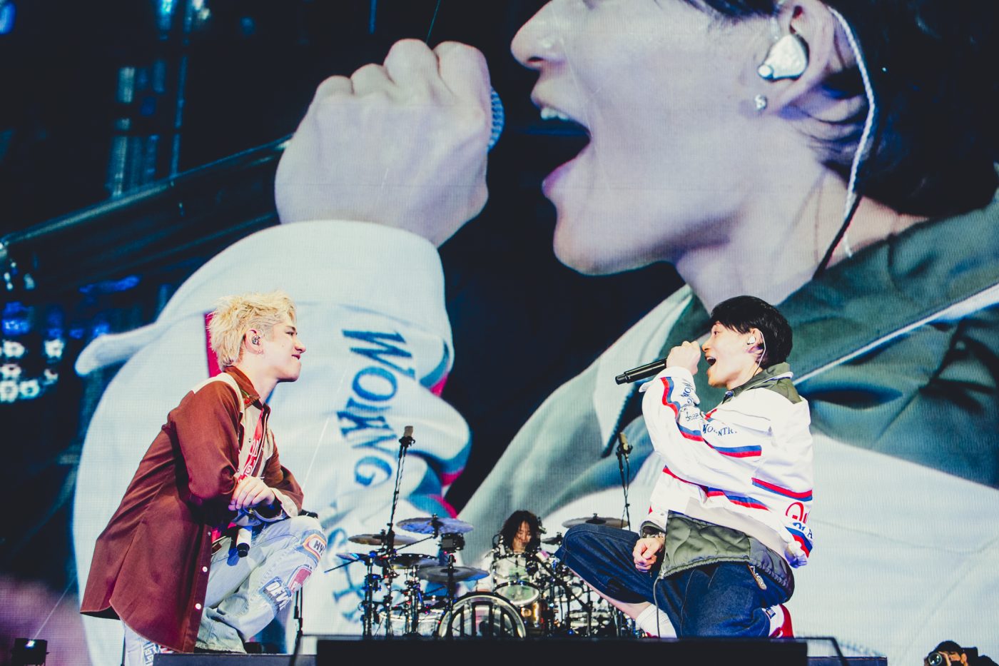 【ライブレポート】ONE OK ROCK、UVERworld・YOASOBIと熱い共演！Awichもサプライズ登場 - 画像一覧（1/17）