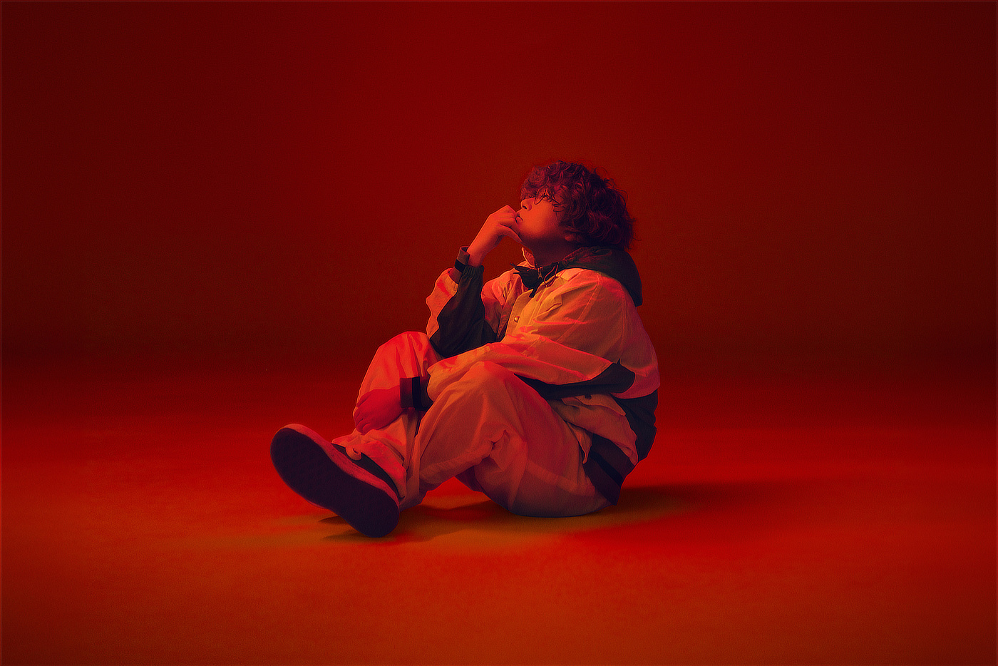 Vaundy、新曲「イデアが溢れて眠れない」のジャケット写真を解禁！4月20日より配信リリース