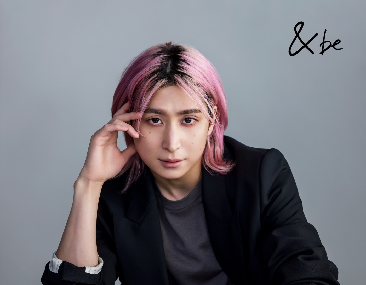 Snow Man佐久間大介が輝く肌を披露！&be（アンドビー）新CM公開