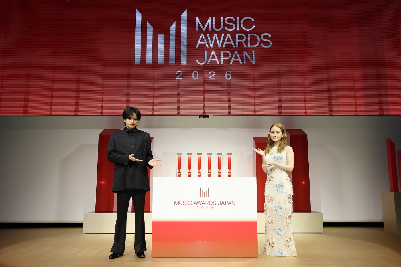 中島健人＆畑芽育が『MUSIC AWARDS JAPAN 2026』ノミネート作品発表会に登壇！中島健人が藤井風との出会いのエピソードを明かす場面も