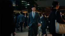 イコラブ佐々木舞香がマクドナルドのCMに初出演！堺雅人と初共演し、頑張る大人が“今日をやりきった“ご褒美で「サムライマック」に食らいつく - 画像一覧（5/24）