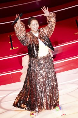 小泉今日子、還暦記念ツアーで自身初となる武道館公演大成功！5月4日リリースの新曲「バディ」も披露