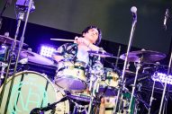 【ライブレポート】Novelbrightの大阪フリーライブに1.5万人が集結！「大阪人は無料が好きですから（笑）。一緒です、僕らも関西人なので」 - 画像一覧（9/9）