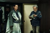 【レポート】本木雅弘主演、菅田将暉、宮舘涼太ら出演映画『黒牢城』撮影現場レポート＆メイキング写真解禁 - 画像一覧（5/9）