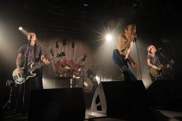 【ライブレポート】ザ・クロマニヨンズ47都道府県ツアー完遂！ライブアルバム発売決定「また絶対やるぞ！ロックン・ロール!!」（甲本ヒロト）