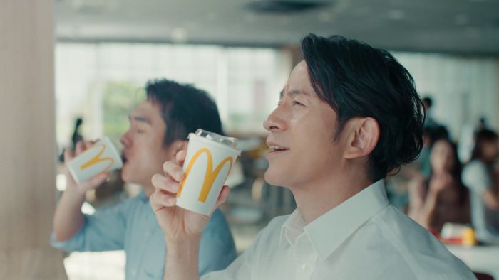 岡田准一のダンス再び！マクドナルド新TVCM公開「まだ横スライドのステップ踏めました（笑）」