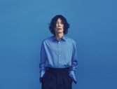 米津玄師2026 NHKサッカーテーマ「烏」配信リリース決定！Lyric Visualおよび新アーティスト写真も公開 - 画像一覧（1/5）