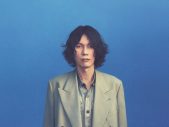 米津玄師2026 NHKサッカーテーマ「烏」配信リリース決定！Lyric Visualおよび新アーティスト写真も公開 - 画像一覧（5/5）