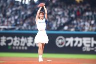 ClariS『FIGHTERS ENTERTAINMENT WEEKEND』に初登場！ファーストピッチではクララがピッチングに挑戦 - 画像一覧（2/10）