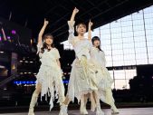 ClariS『FIGHTERS ENTERTAINMENT WEEKEND』に初登場！ファーストピッチではクララがピッチングに挑戦 - 画像一覧（6/10）