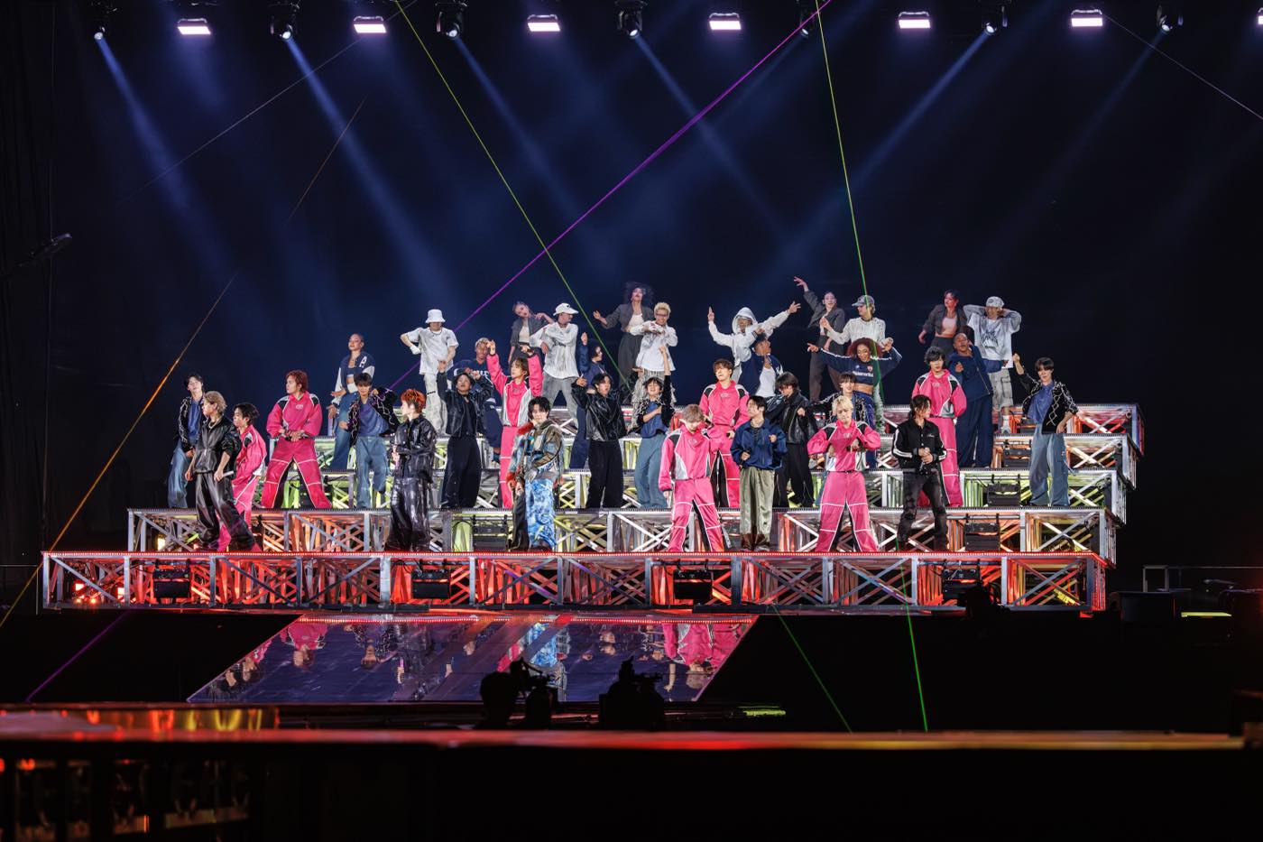TOBEアーティストが集結するコンサート開催！2会場5公演で合計約17万人を動員