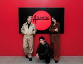 Number_i、米名門音楽レーベルAtlantic Recordsとの契約を発表「僕たちの幅がどこまで広がるのか今から楽しみ」 - 画像一覧（1/2）