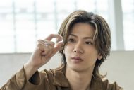 Number_i神宮寺勇太、自ら描いたスケッチをもとにミキモトのハイジュエリーオーダーを体験 - 画像一覧（4/11）