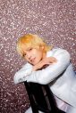 手越祐也“チャラカッコいい”をテーマにした新曲「SUPER STAR」リリース決定！煌びやかな新ビジュ公開 - 画像一覧（2/2）