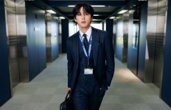 河野純喜（JO1 / JI BLUE）がJFA広報に!?スーツをさらりと着こなし『Oggi』の人気企画に登場