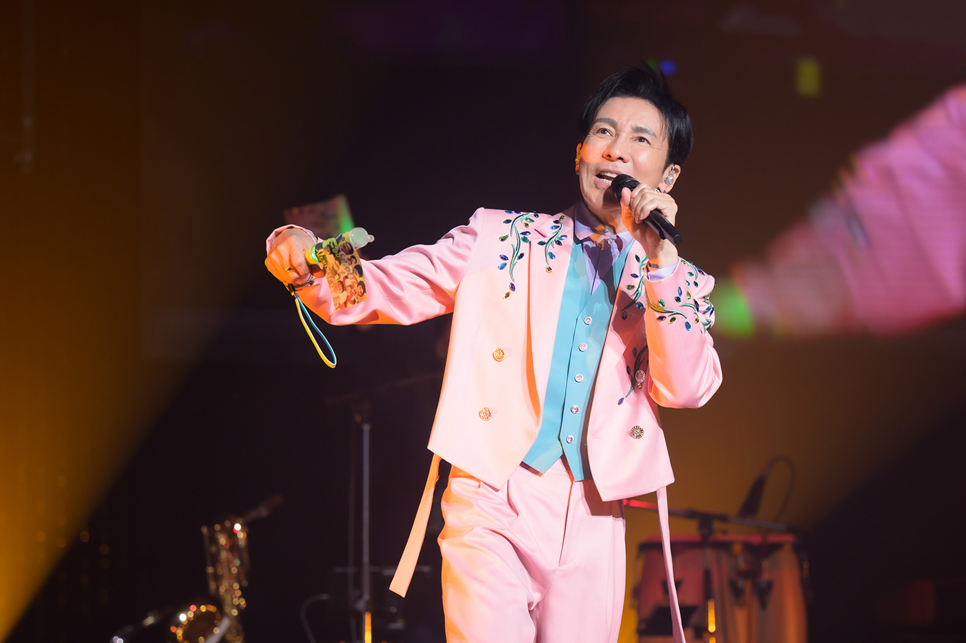 【ライブレポート】郷ひろみ全国ツアー『ALL MY LOVE』開幕！「まだまだ続くはるかな道をこれからも一緒に歩いてください」