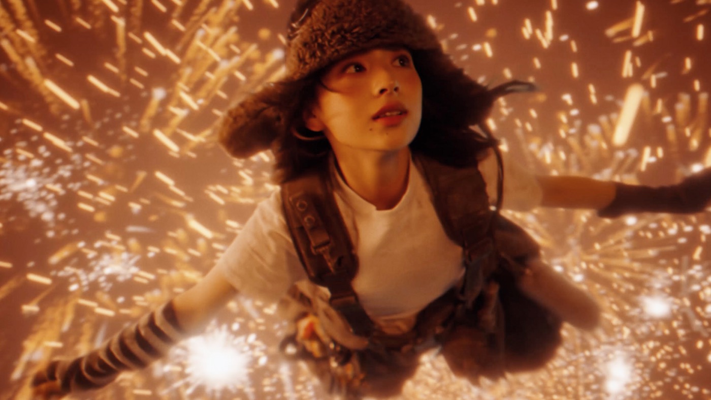 俳優・出口夏希がワイヤーアクションを熱演！Vaundy、月9ドラマ『サバ缶、宇宙へ行く』主題歌「イデアが溢れて眠れない」MV公開