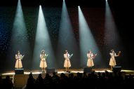 【ライブレポート】22/7の2期生5人が『22/7 LIVE「Fivesta」』開催！「この同期がいなかったらここまで続けられなかった」（麻丘真央） - 画像一覧（1/9）