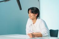 目黒蓮、レシピ動画のナレーションに初挑戦！“ジュワアアア”の音に思わず「ああ幸せ…」 - 画像一覧（2/6）