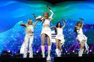 LE SSERAFIM新曲「BOOMPALA」初ライブパフォーマンス映像がSpotifyで独占公開 - 画像一覧（5/37）