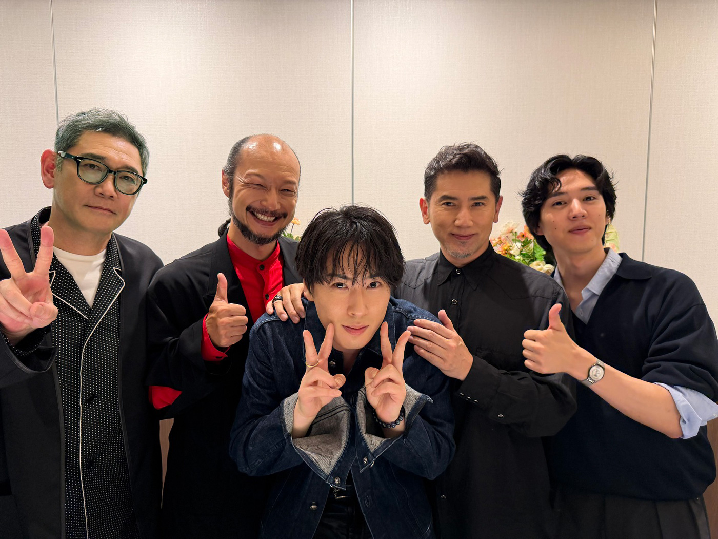 Snow Man宮舘涼太『幹事Xと名店の夜〜本木雅弘は誰を呼ぶ？〜』に出演！宮舘を含む俳優5名が貴重なエピソードトークを展開
