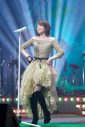 【ライブレポート】伊藤蘭、娘・趣里と母娘デュエット！“蘭ママ”＆“趣里ママ”によるコント風トークも - 画像一覧（6/15）