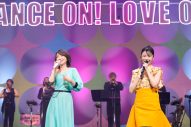 【ライブレポート】伊藤蘭、娘・趣里と母娘デュエット！“蘭ママ”＆“趣里ママ”によるコント風トークも - 画像一覧（9/15）