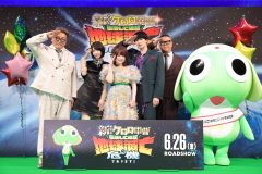 【レポート】SixTONESジェシー、劇場版『ケロロ軍曹』完成披露試写会でメンバーとの“筋肉の絆”を語る「写真を撮ってグループLINEに送ったりしています」