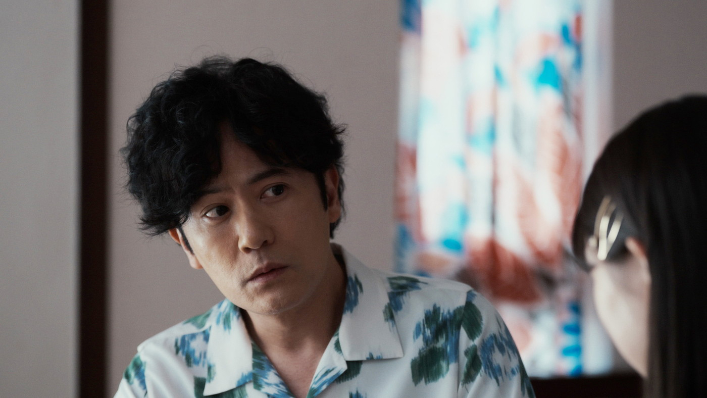 稲垣吾郎、草彅剛、香取慎吾主演！映画『バナ穴 BANA_ANA』の狂おしいほどに本編が観たくなる本予告解禁 - 画像一覧（2/9）