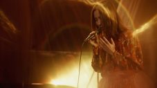Uru、デビュー10周年の記念日にライブ映像公開！スキマスイッチ「奏(かなで)」、斉藤和義「ずっと好きだった」などのカバー曲を含む - 画像一覧（1/15）