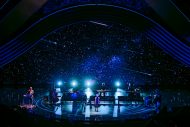 【イベントレポート】Mrs. GREEN APPLE presents『CEREMONY』が終幕！「この空間やライブ、自己表現ってこんなに素晴らしい」（大森元貴） - 画像一覧（58/79）